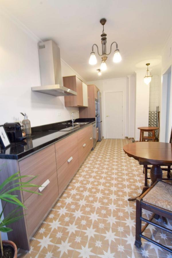 מאלגה P&P Apartamentos Paseo Maritimo Pablo Ruiz Picasso מראה חיצוני תמונה