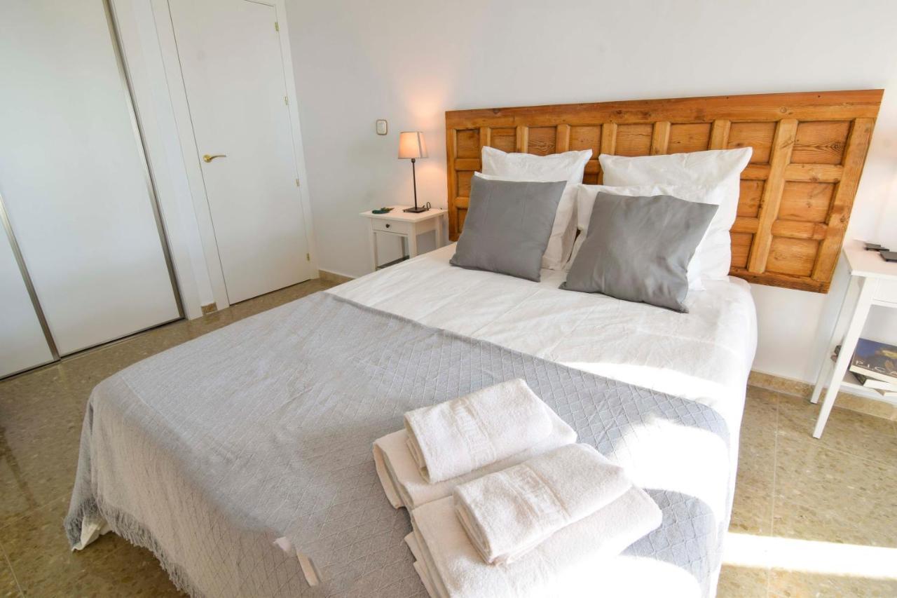 מאלגה P&P Apartamentos Paseo Maritimo Pablo Ruiz Picasso מראה חיצוני תמונה
