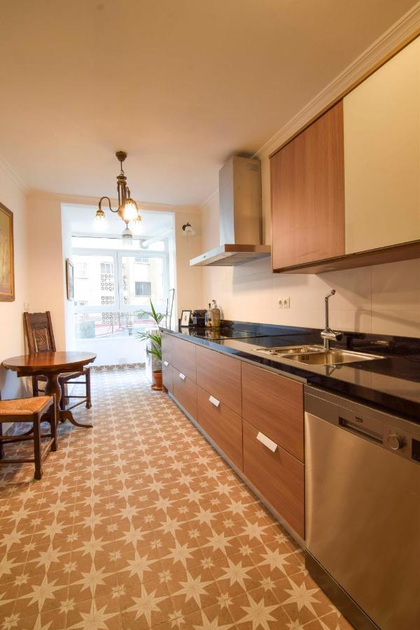 מאלגה P&P Apartamentos Paseo Maritimo Pablo Ruiz Picasso מראה חיצוני תמונה