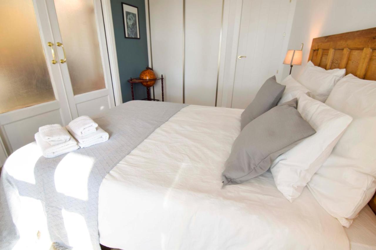 מאלגה P&P Apartamentos Paseo Maritimo Pablo Ruiz Picasso מראה חיצוני תמונה