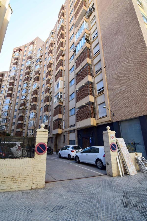 מאלגה P&P Apartamentos Paseo Maritimo Pablo Ruiz Picasso מראה חיצוני תמונה