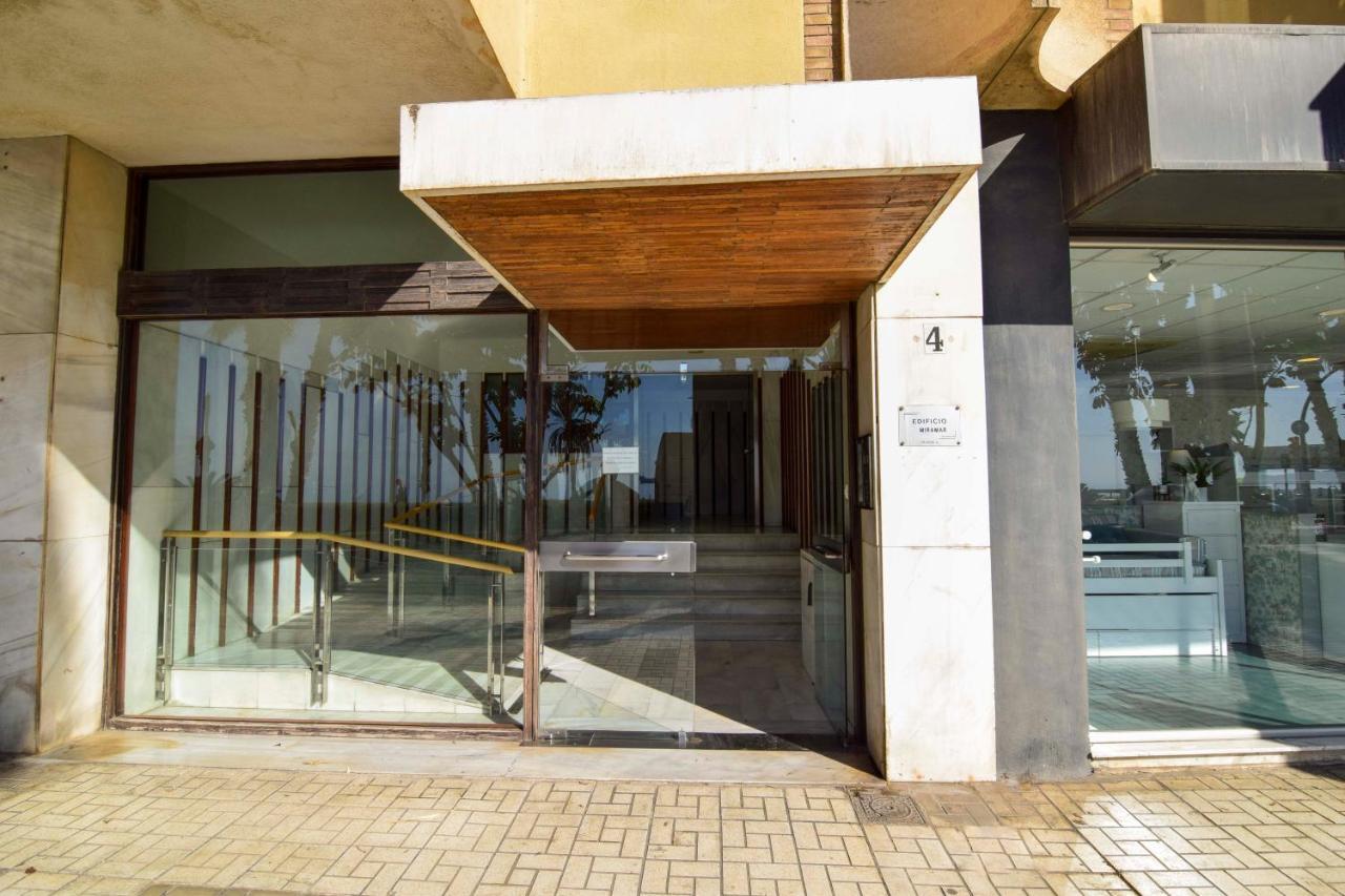 מאלגה P&P Apartamentos Paseo Maritimo Pablo Ruiz Picasso מראה חיצוני תמונה