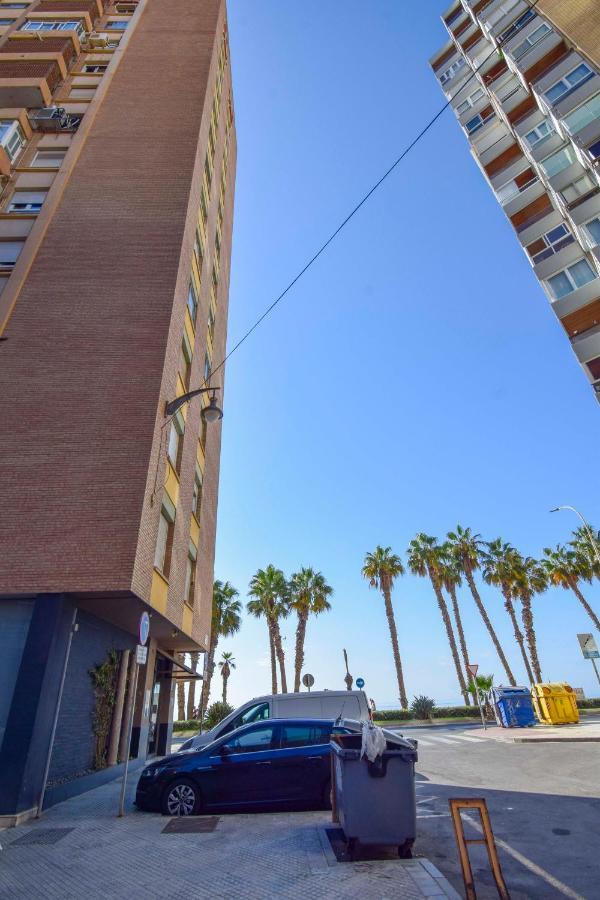 מאלגה P&P Apartamentos Paseo Maritimo Pablo Ruiz Picasso מראה חיצוני תמונה